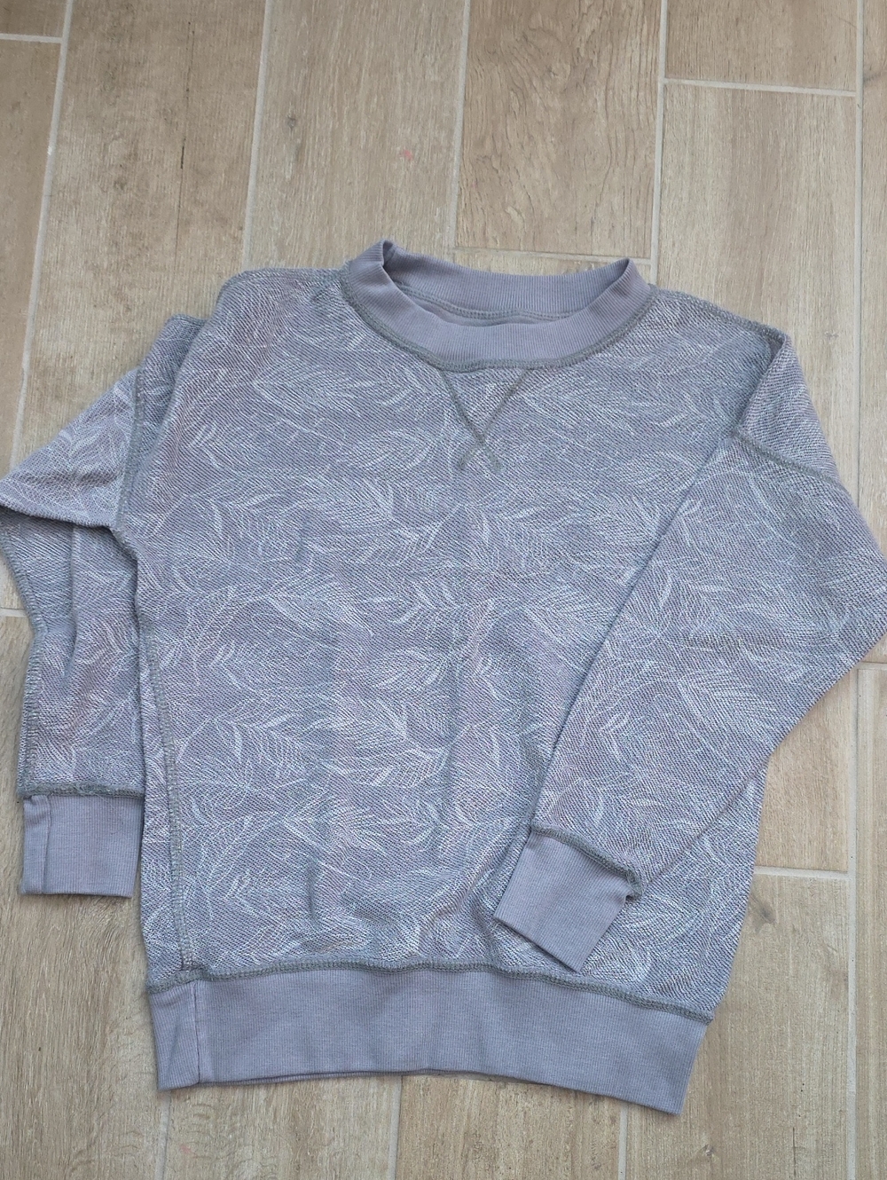 Reversible Grey Crewneck Sweater - Subtle Pattern - Picture 1 of 2